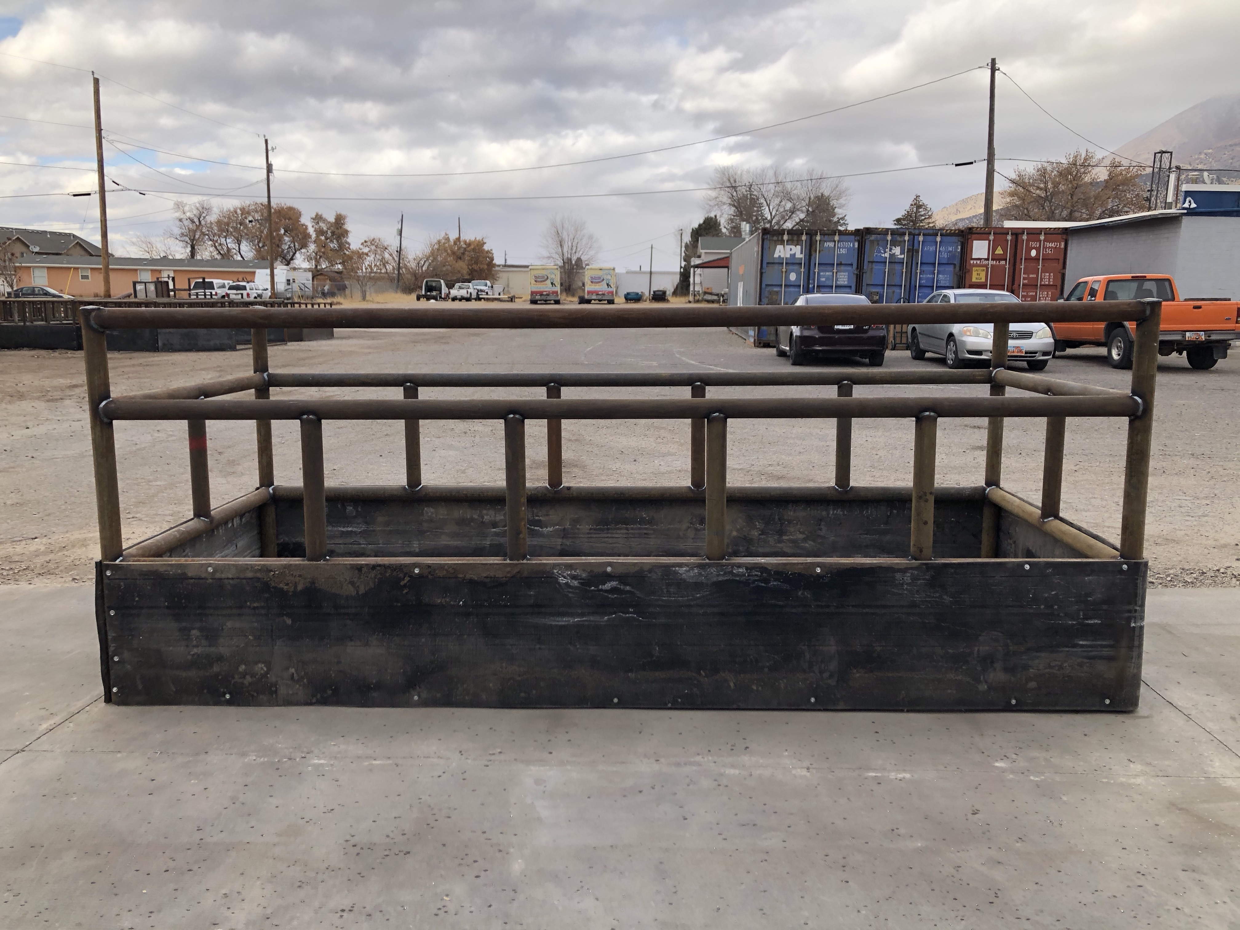 MCE 4' x 4' x 10' Manger Box Feeder with 18" Belting 